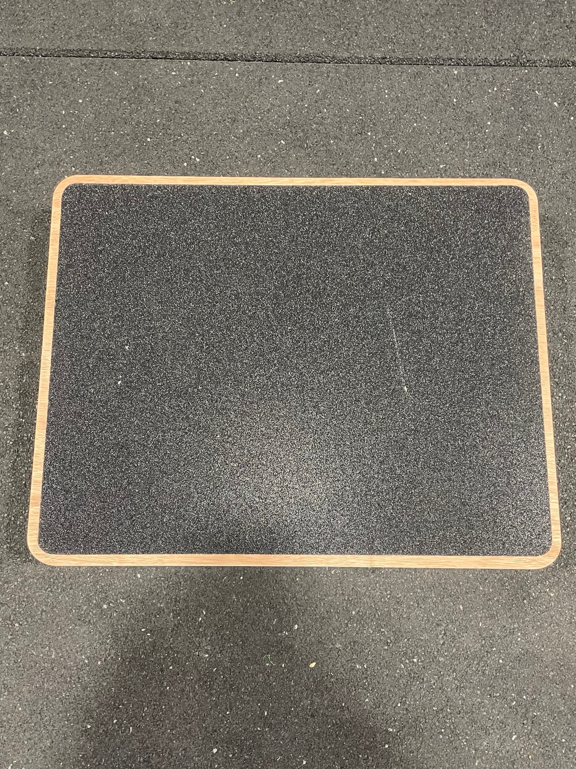 Wooden rocker balance board top view